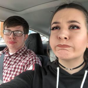 Meet your Posher, Kayla